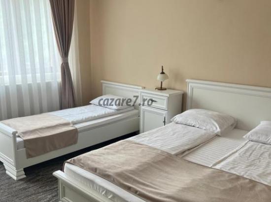 Galerie poze Escapade în Inima Naturii: Ghid de Vacanță la Pensiunea Apuseni din Pietroasa