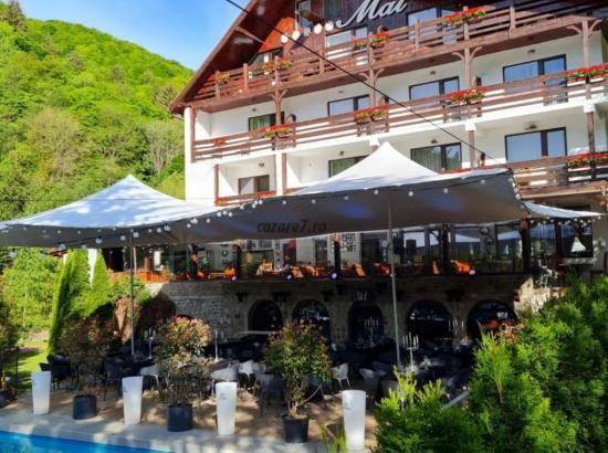 Oază de lux și relaxare în Mărginimea Sibiului: Descoperă Pensiunea Mai din Rășinari