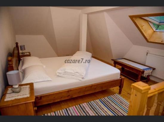 Galerie poze Inima Țării Moților: Reîncarcă-ți bateriile la Pensiunea Casa Iancului din Vidra, județul Alba
