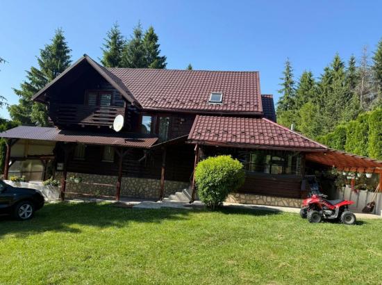 Evadare în Inima Apusenilor: Descoperă Liniștea și Confortul la Cabana La Vio din Beliș, Cluj