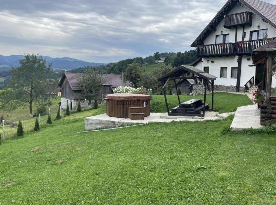​Oază de liniște deasupra norilor: Povestea weekendului perfect la Casa de la Muntele Craiului