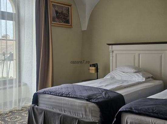 Galerie poze Călătorie în Timp la Hotel Sighișoara: Cazare Elegantă în Inima Cetății Medievale