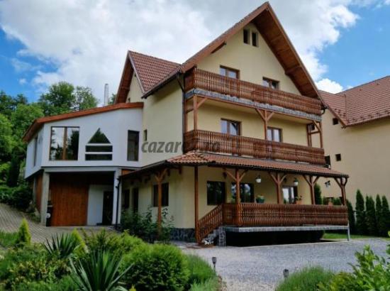​Relaxare la superlativ în Sovata: De ce să alegi Casa Karina pentru un sejur cu jacuzzi și saună