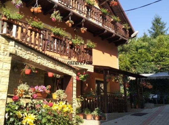 Oază de liniște la munte: Casa Sebastian din Moieciu de Jos este destinația ta ideală