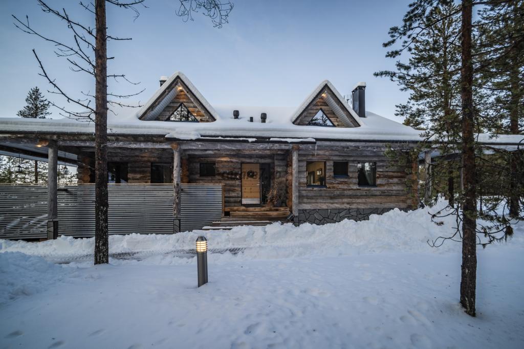 Poza vara Hotel Cazare