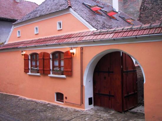Pensiunea Casa Legenda