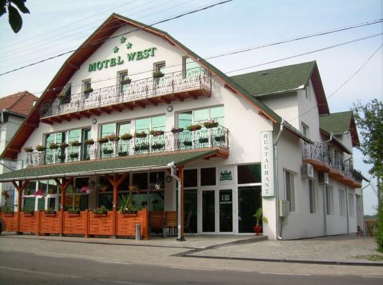 Motel West