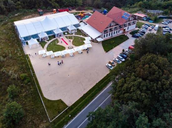 Pensiunea Casa cu Tei