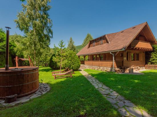 Casa de vacanta VárLak