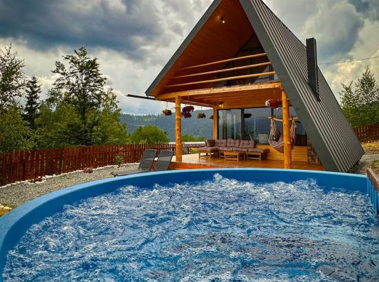 Cabana Dintre Mesteceni