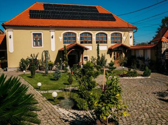 Casa Rácz Kúria