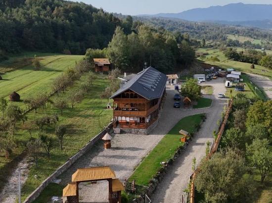 Casa La Tăuţ