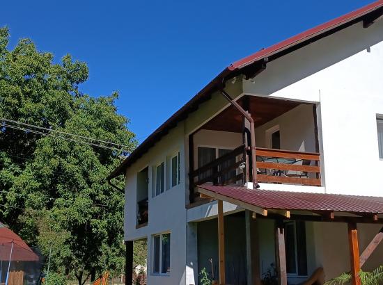 Casa Tudor și Eva