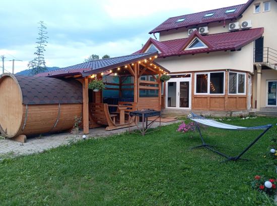 Hotel Păunaşul Codrilor