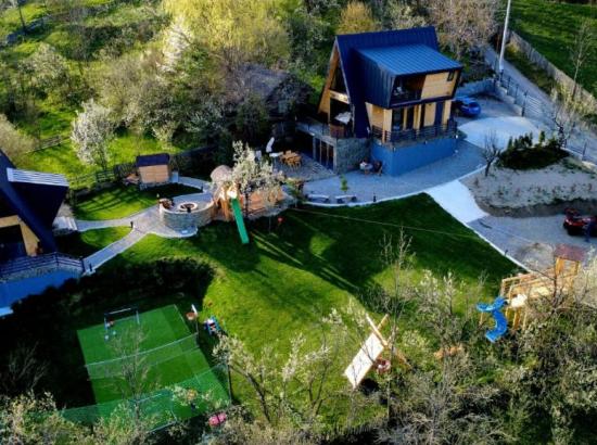 Cabana A-frame Fox Cabins Valea Doftanei